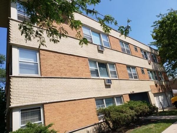 8537 Niles Center Road , Unit 3B, Skokie, IL 60077