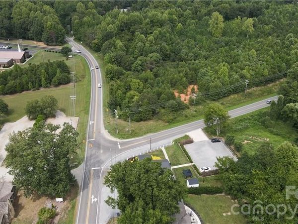 5500-A N Church Street , Greensboro, NC 27455
