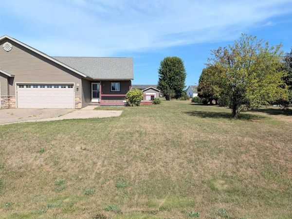 13592 42nd Avenue, Chippewa Falls, WI 54729
