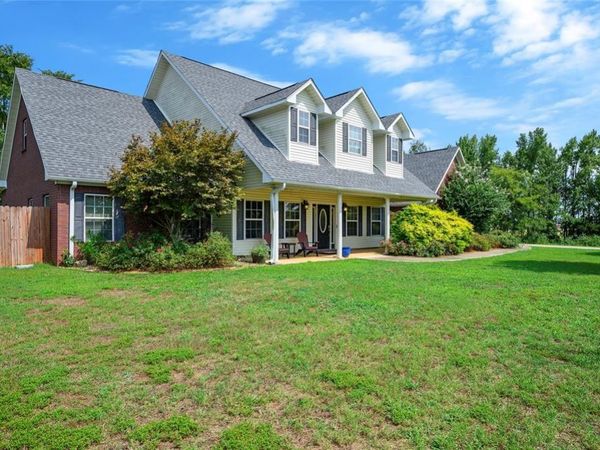 113 High Meadow Circle, Broken Bow, OK 74728