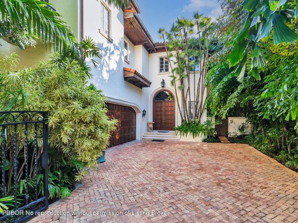 446 Brazilian Avenue, Palm Beach, FL 33480
