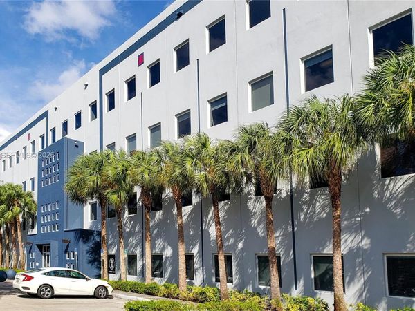 Unit 410, Doral, FL 33166