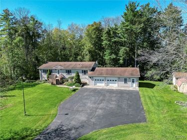 1119 County Route 6, Hammond, NY 13646