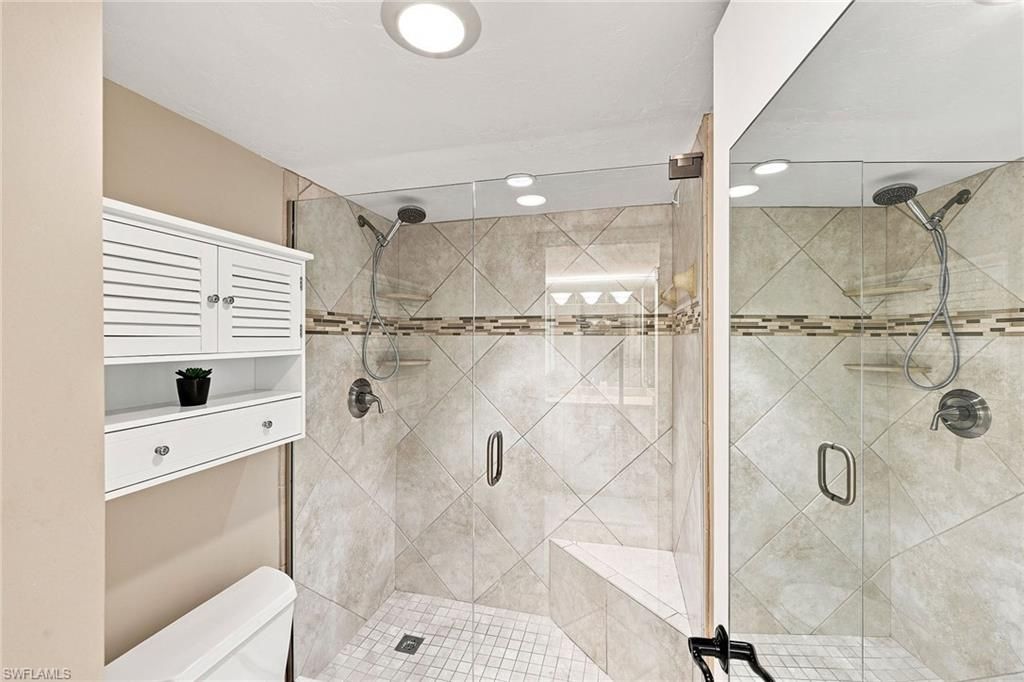 10475 Gulf Shore Dr, Unit 114, Naples, FL 34108 Photo