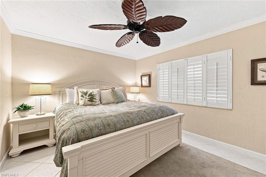 10475 Gulf Shore Dr, Unit 114, Naples, FL 34108 Photo
