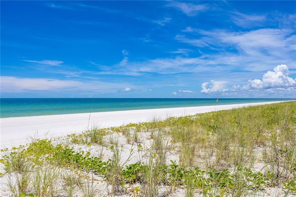 10475 Gulf Shore Dr, Unit 114, Naples, FL 34108 Photo