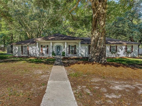 3149 Lacoste Road , Mobile, AL 36618