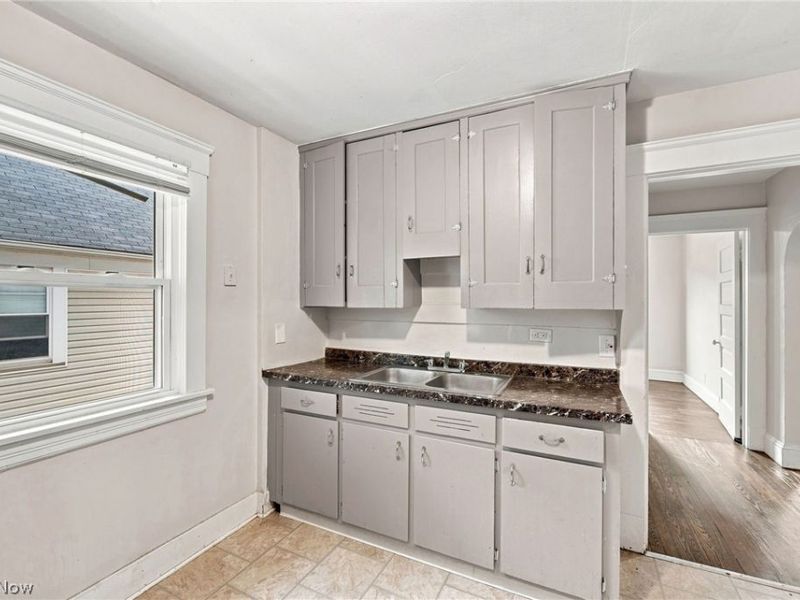 2056 W 101st Street, Cleveland, OH 44102 Photo 22