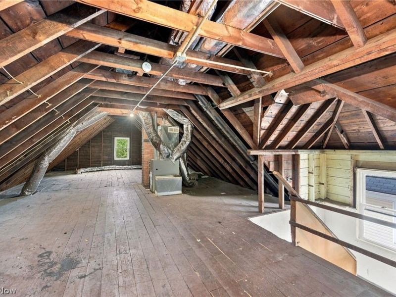 2056 W 101st Street, Cleveland, OH 44102 Photo 31