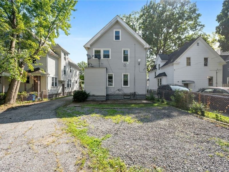 2056 W 101st Street, Cleveland, OH 44102 Photo 33