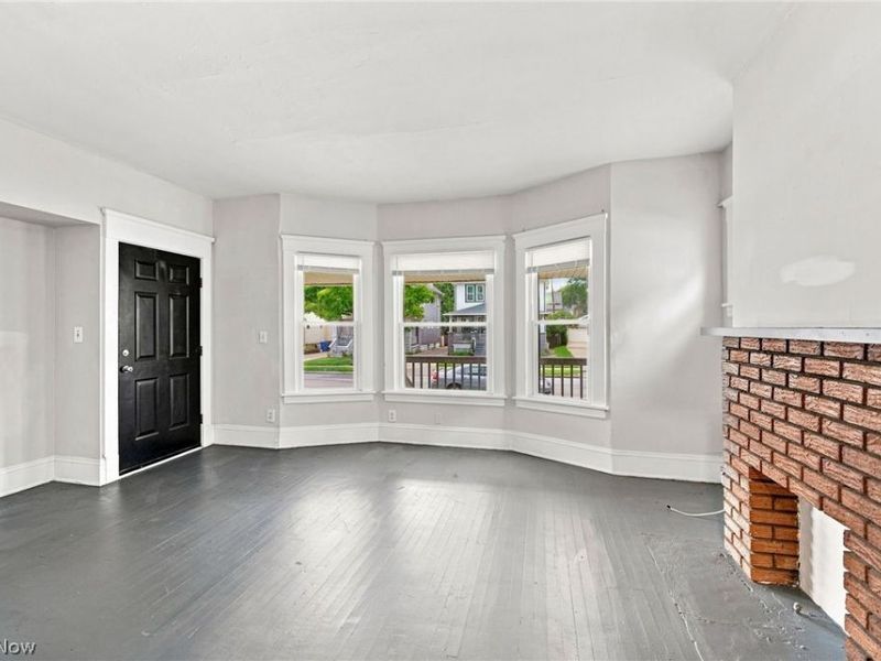 2056 W 101st Street, Cleveland, OH 44102 Photo 4
