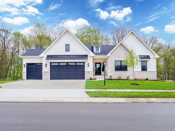 5857 W 136th Avenue , Cedar Lake, IN 46303