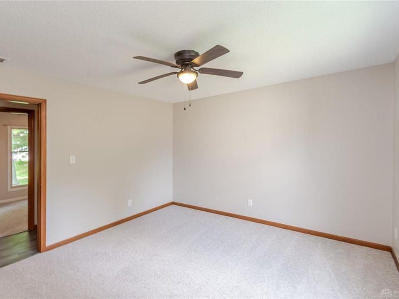 23 Lakengren Drive, Eaton, OH 45320 Photo 20
