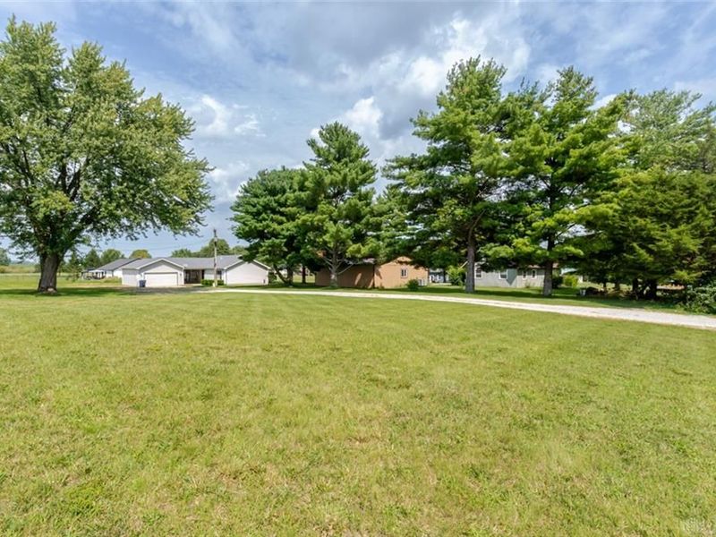 23 Lakengren Drive, Eaton, OH 45320 Photo 27