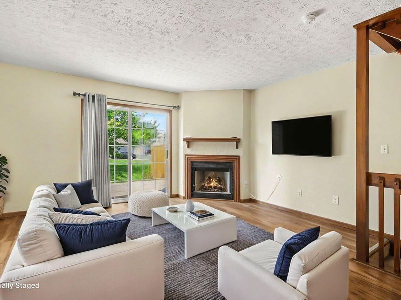 5641 Wigmore Drive, Unit 51E, Columbus, OH 43235 Photo 4