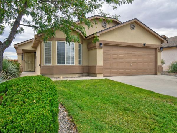 644 Peaceful Meadows Drive NE, Rio Rancho, NM 87144