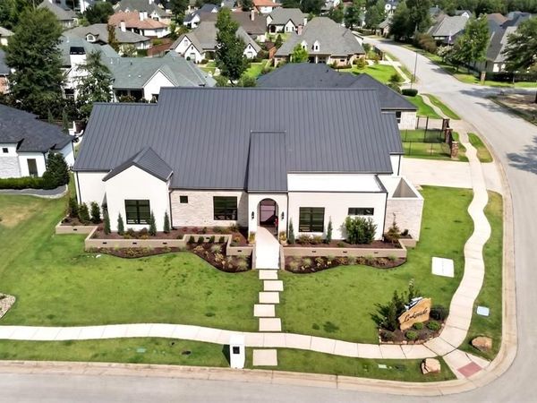 7607 Lakeside Lane, Tyler, TX 75703
