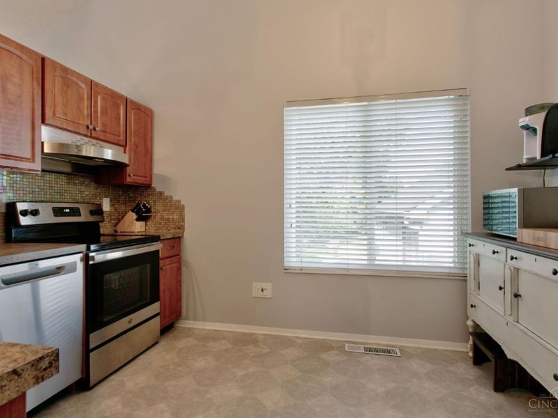 7213 Bluecrest Drive, Anderson Township, OH 45230 Photo 7