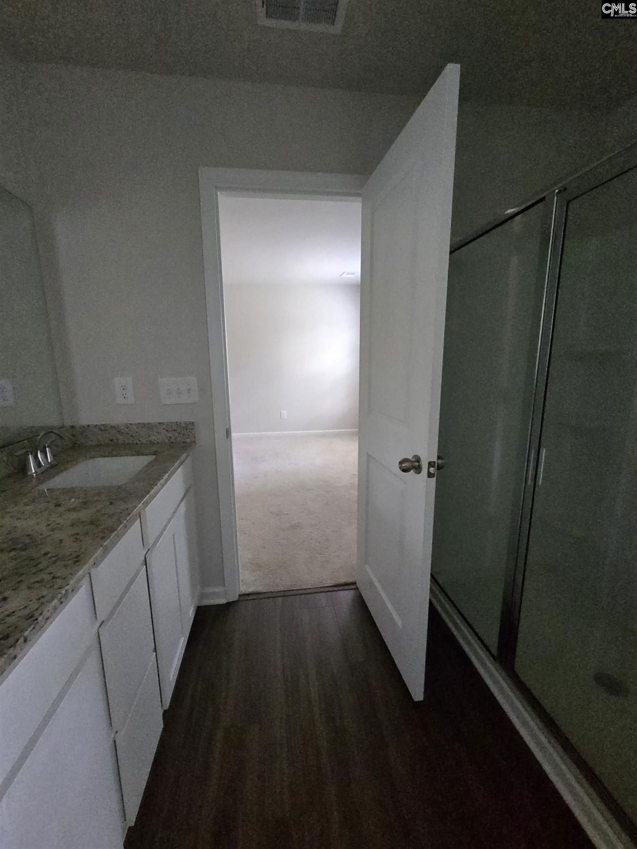 6 Parkwood Court Photo 23