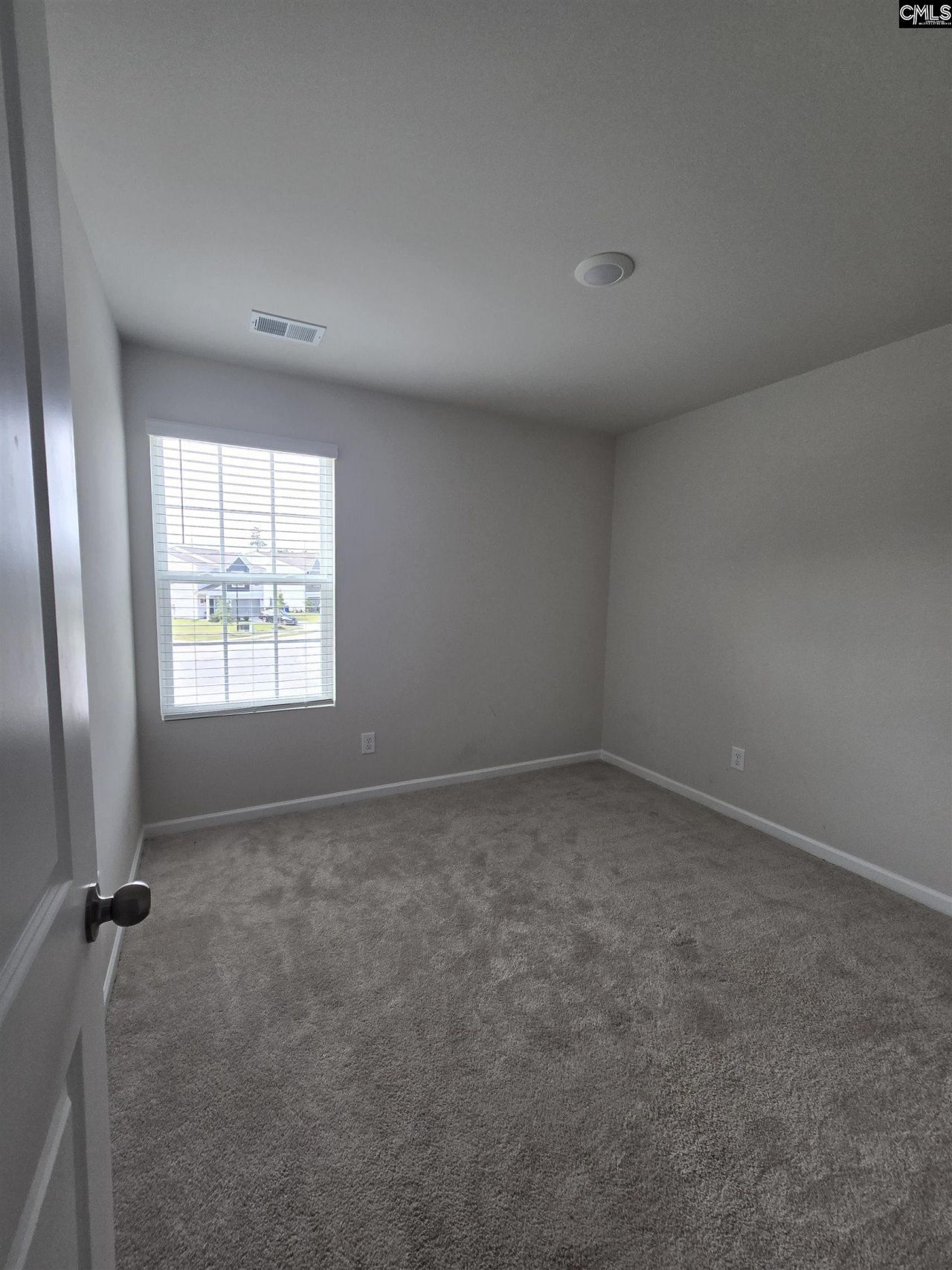 6 Parkwood Court Photo 28