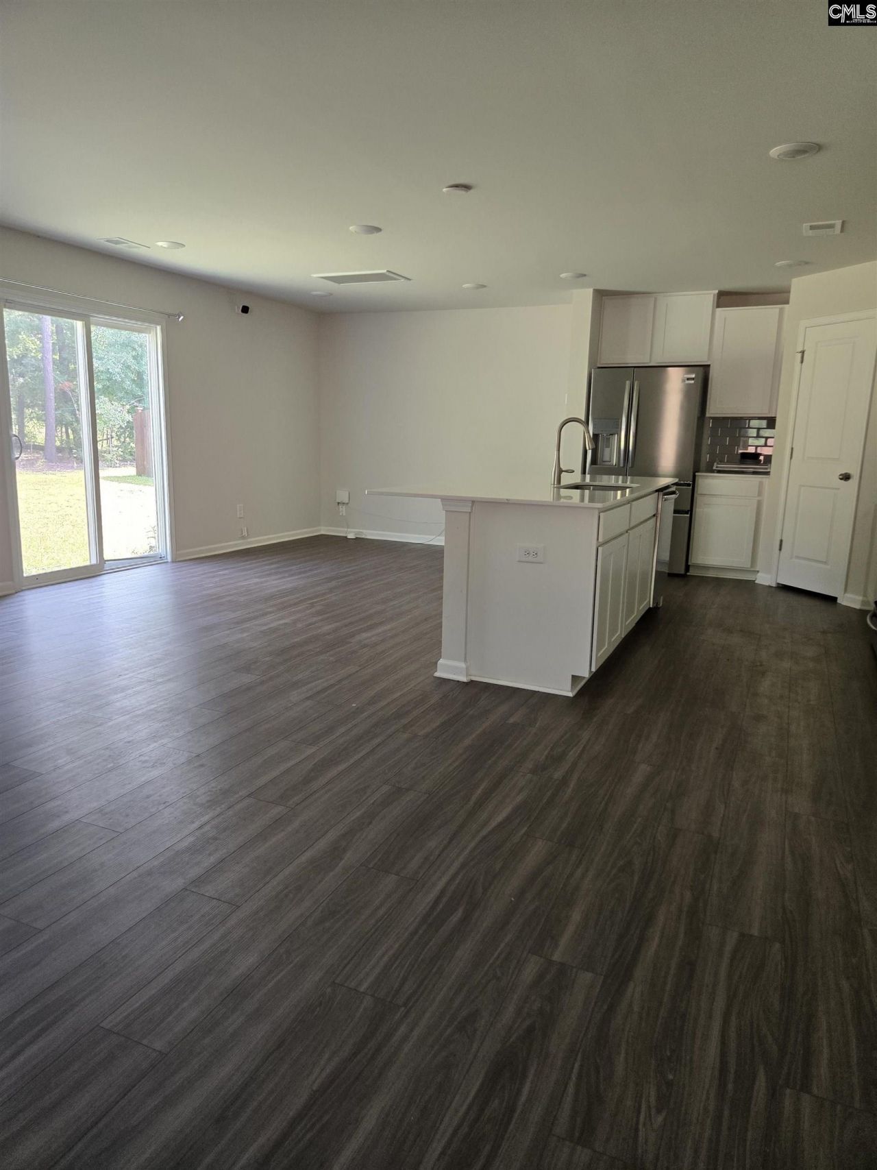 6 Parkwood Court Photo 6