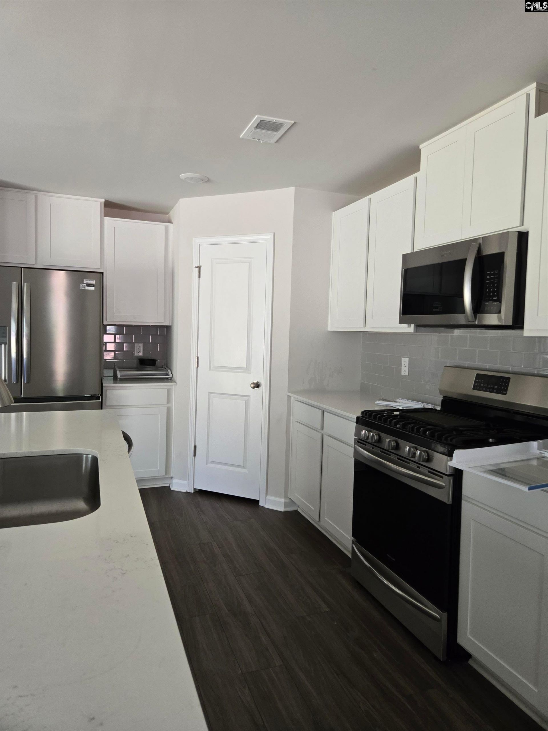 6 Parkwood Court Photo 7