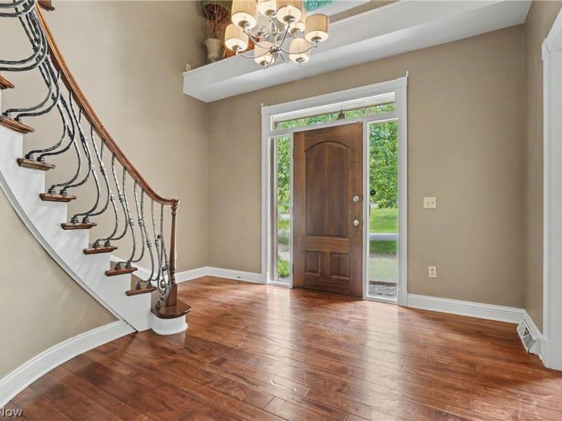 5671 Brownstone Circle NW, Canton, OH 44718 Photo 5
