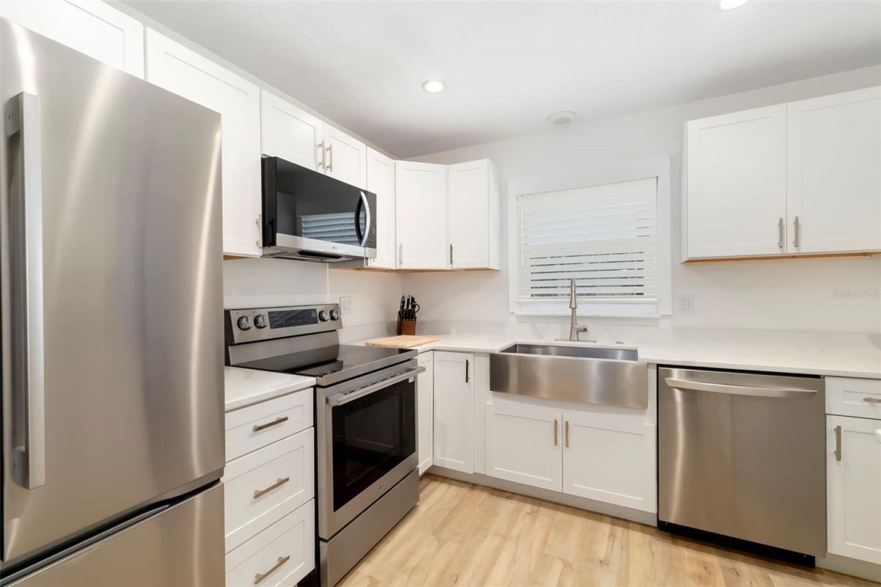 3169 Alta Vista Street , Sarasota, FL 34237 Photo