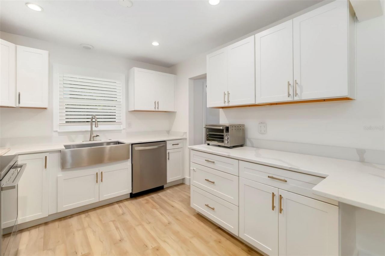 3169 Alta Vista Street , Sarasota, FL 34237 Photo
