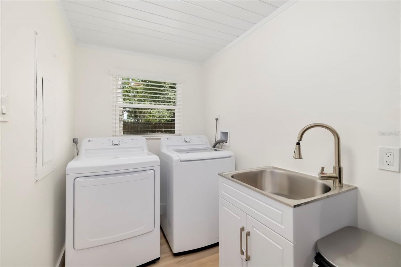 3169 Alta Vista Street , Sarasota, FL 34237 Photo