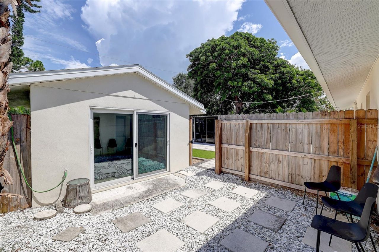 2121 Palm Terrace, Sarasota, FL 34231 Photo