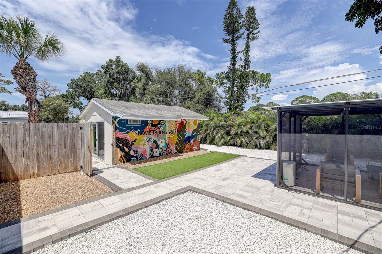 2121 Palm Terrace, Sarasota, FL 34231 Photo