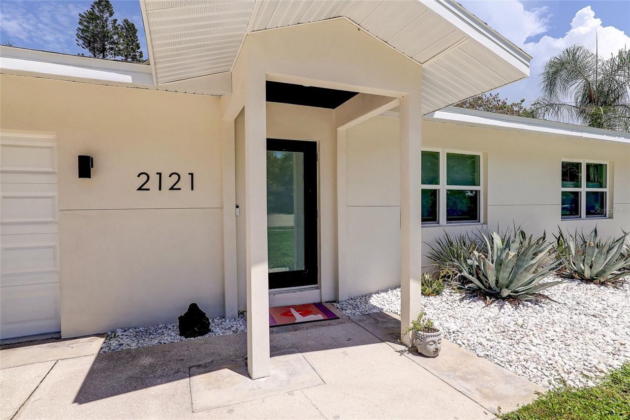 2121 Palm Terrace, Sarasota, FL 34231 Photo