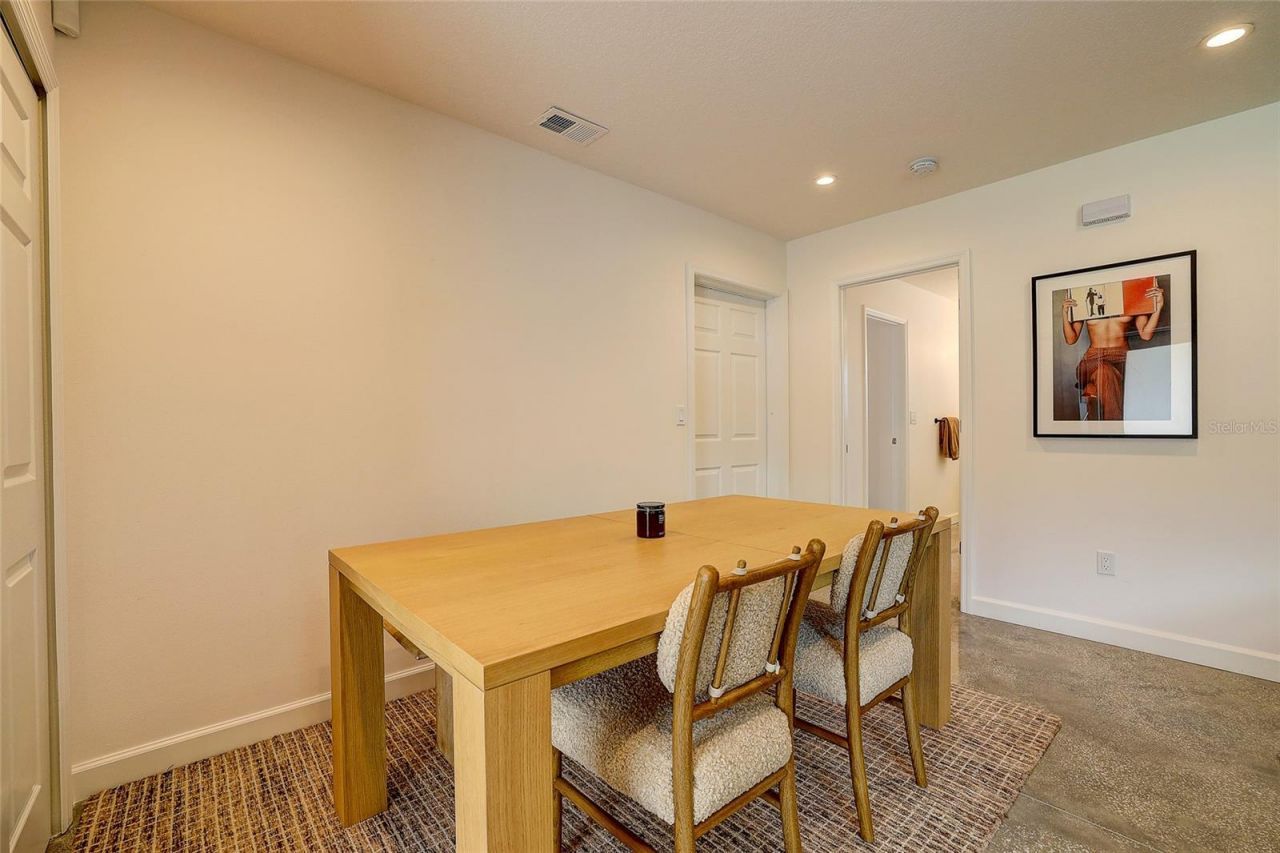 2121 Palm Terrace, Sarasota, FL 34231 Photo
