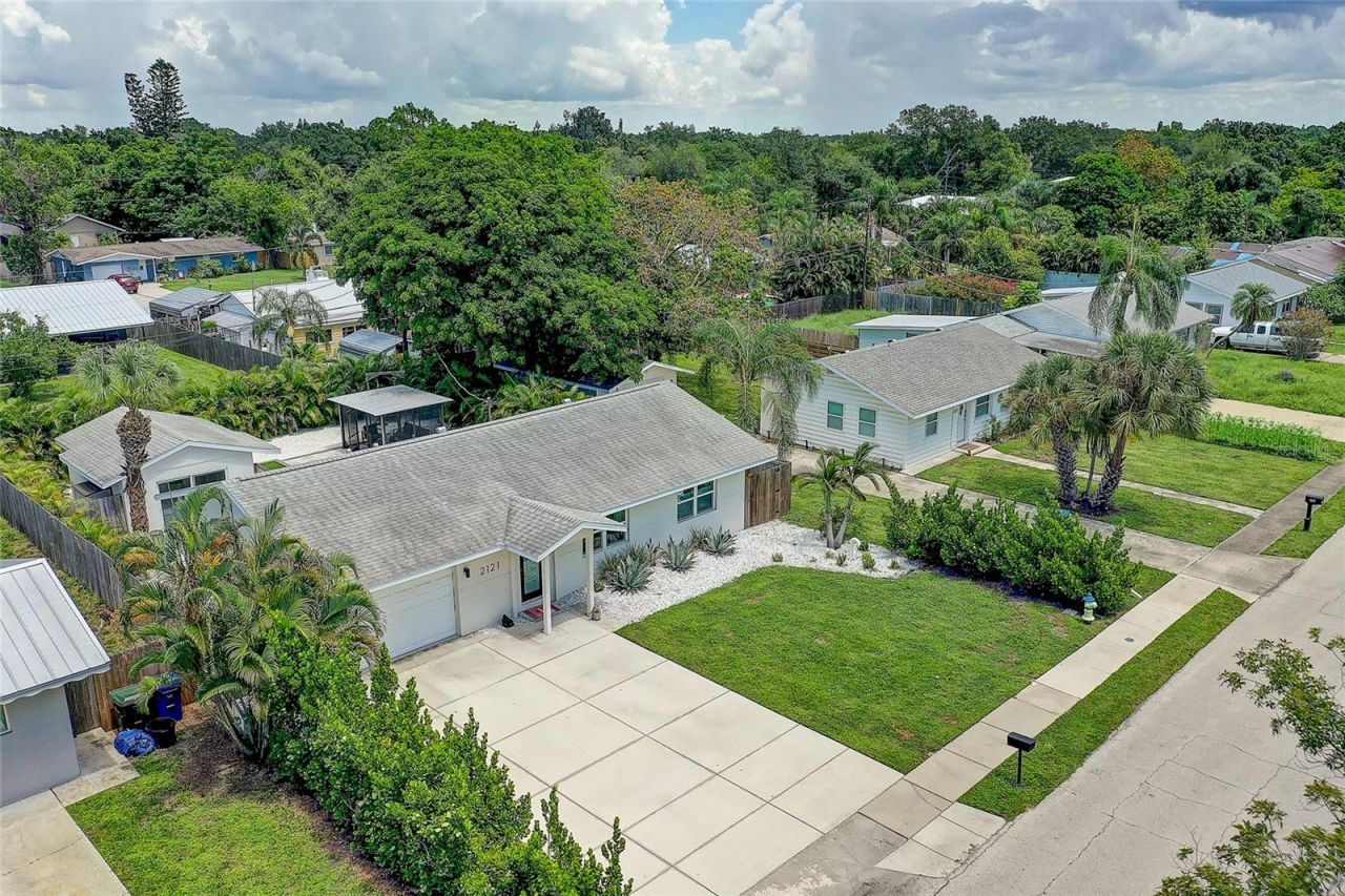2121 Palm Terrace, Sarasota, FL 34231 Photo