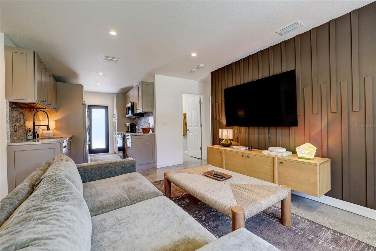 2121 Palm Terrace, Sarasota, FL 34231 Photo