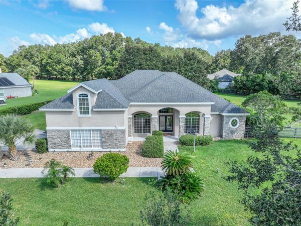 25013 DERBY DRIVE , SORRENTO, FL 32776