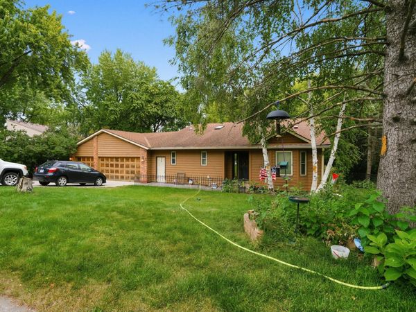 3554 Widgeon Way , Eagan, MN 55123