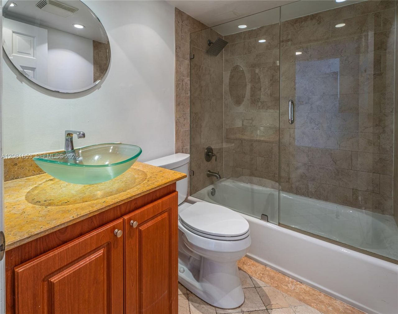770 Claughton Island Dr , Unit 1603, Miami, FL 33131 Photo