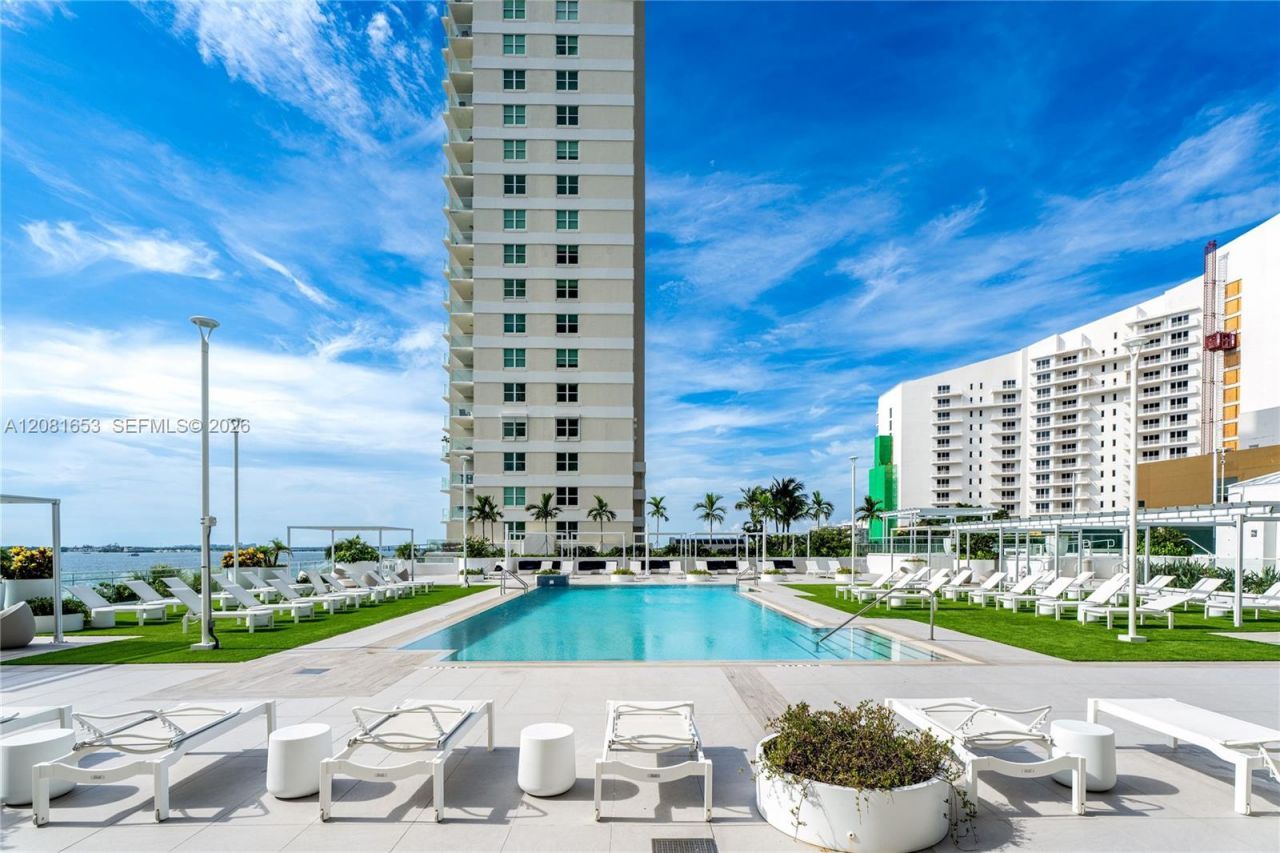 770 Claughton Island Dr , Unit 1603, Miami, FL 33131 Photo