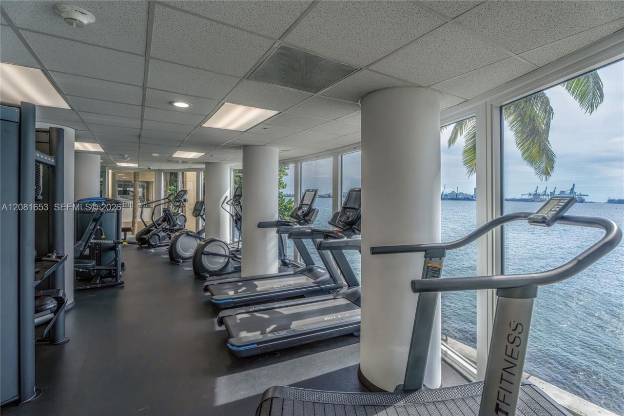 770 Claughton Island Dr , Unit 1603, Miami, FL 33131 Photo