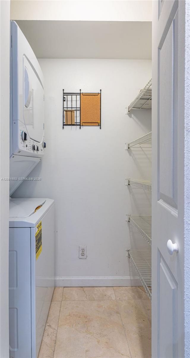 770 Claughton Island Dr , Unit 1603, Miami, FL 33131 Photo