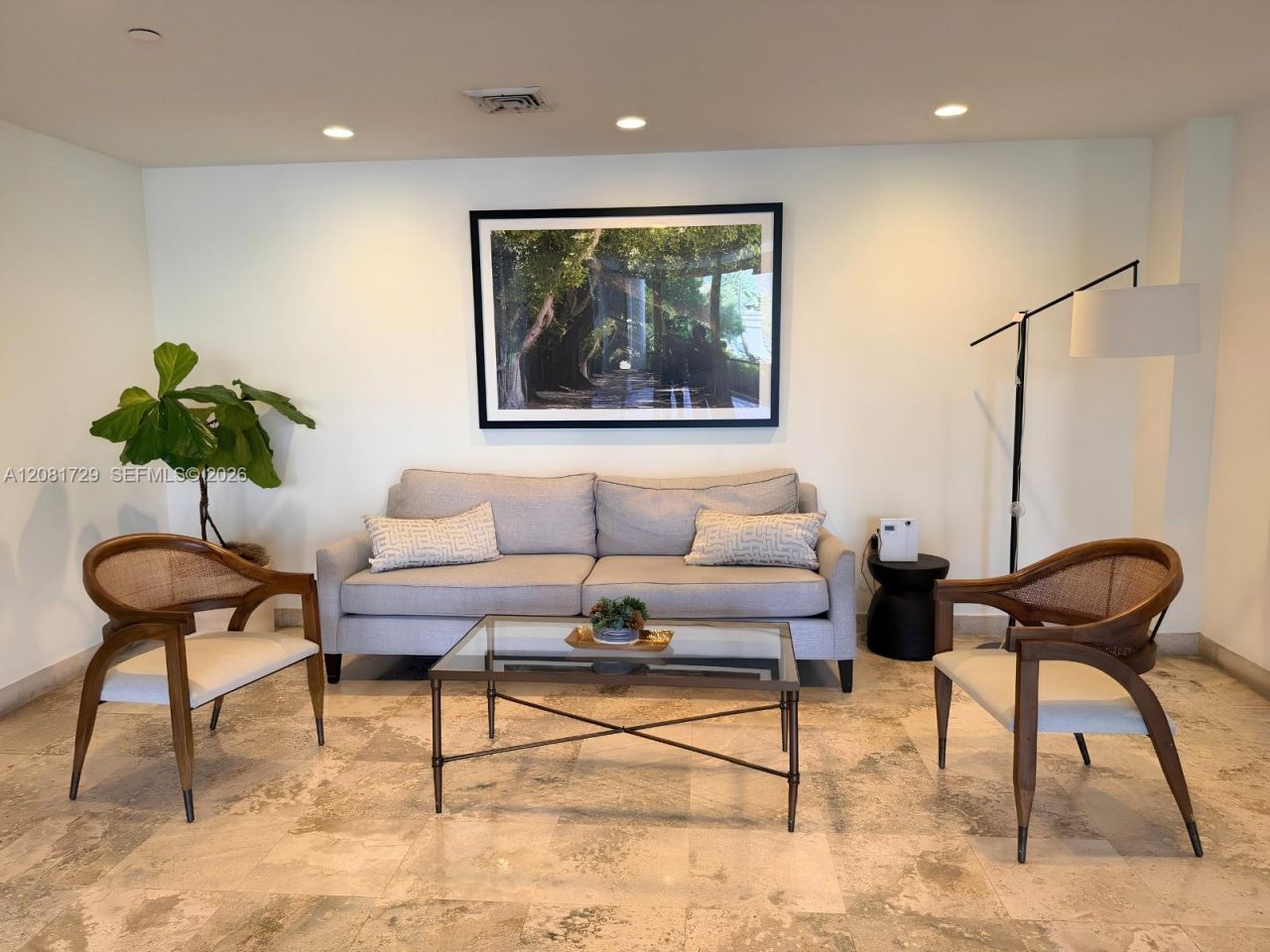 2351 Douglas Rd , Unit 1009, Miami, FL 33145 Photo
