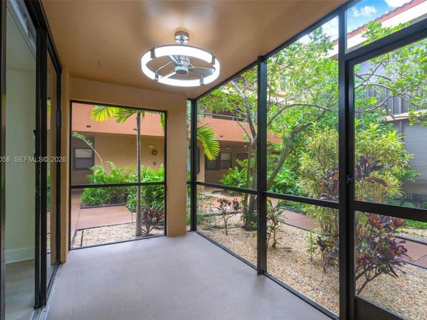 15495 Miami Lakeway N, Unit 101, Miami Lakes, FL 33014