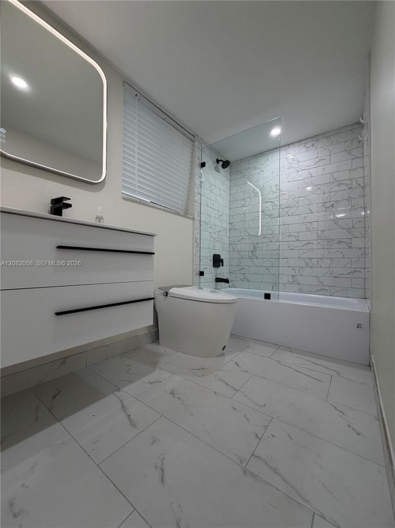 15495 N Miami Lakeway N, Unit 101, Miami Lakes, FL 33014 Photo