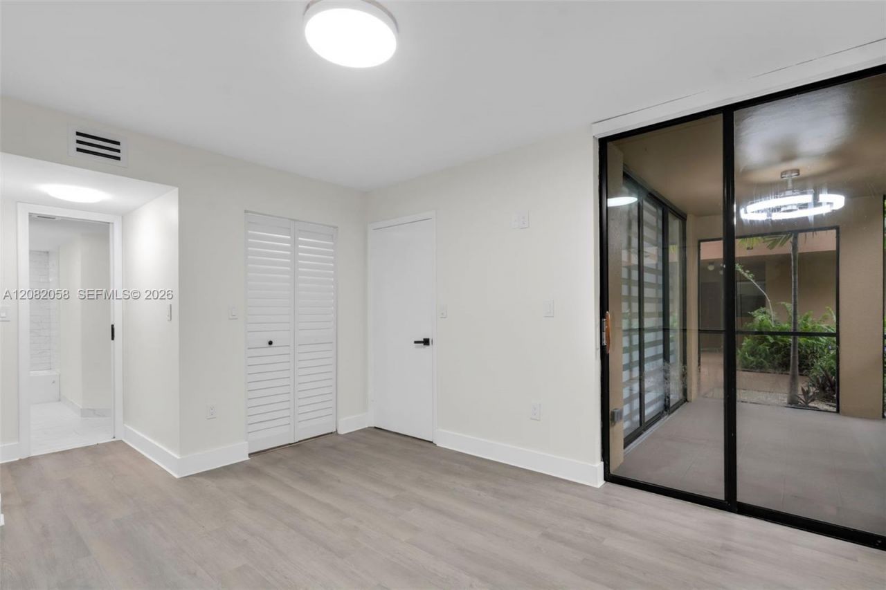 15495 N Miami Lakeway N, Unit 101, Miami Lakes, FL 33014 Photo