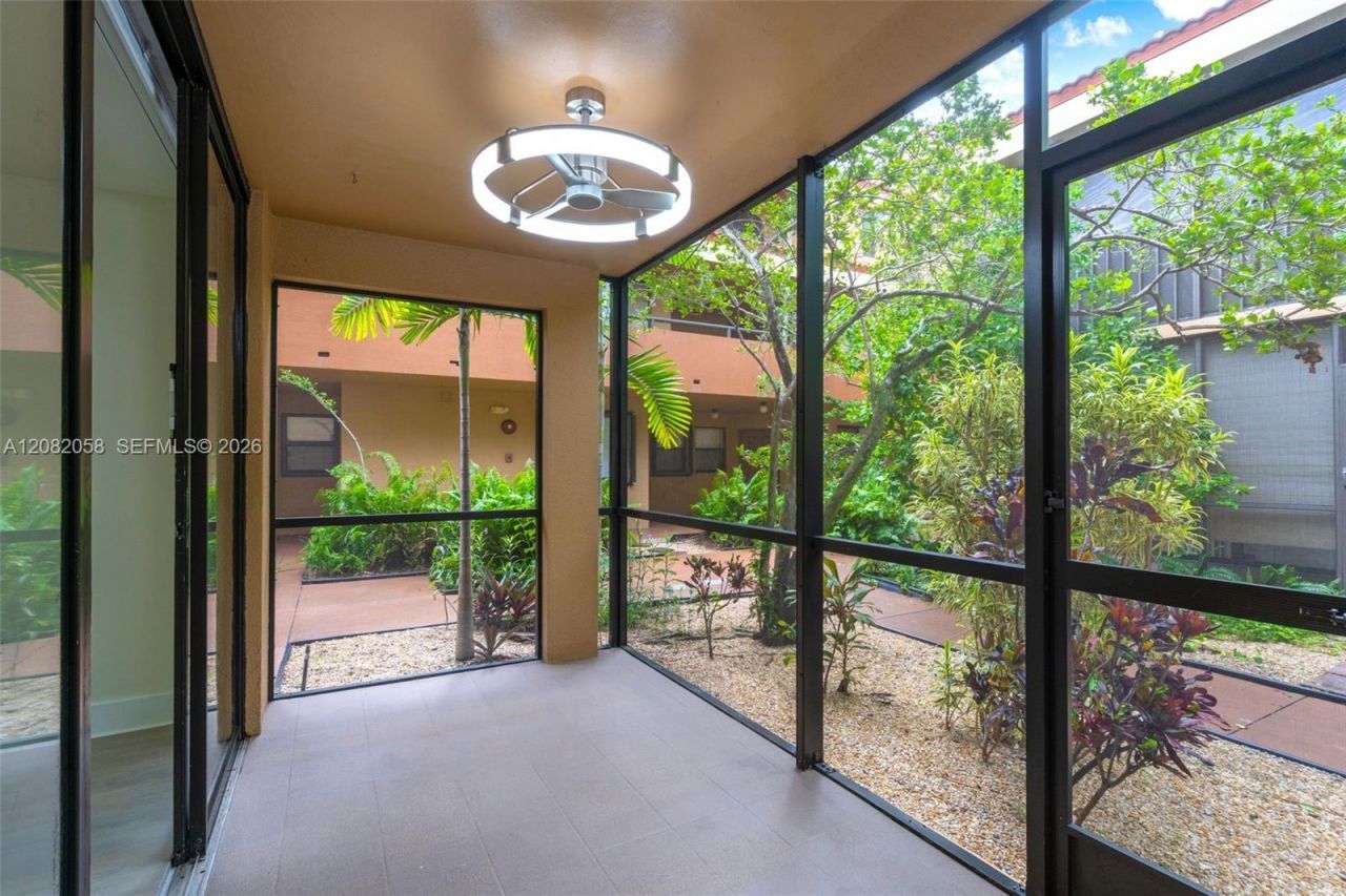 15495 N Miami Lakeway N, Unit 101, Miami Lakes, FL 33014 Photo
