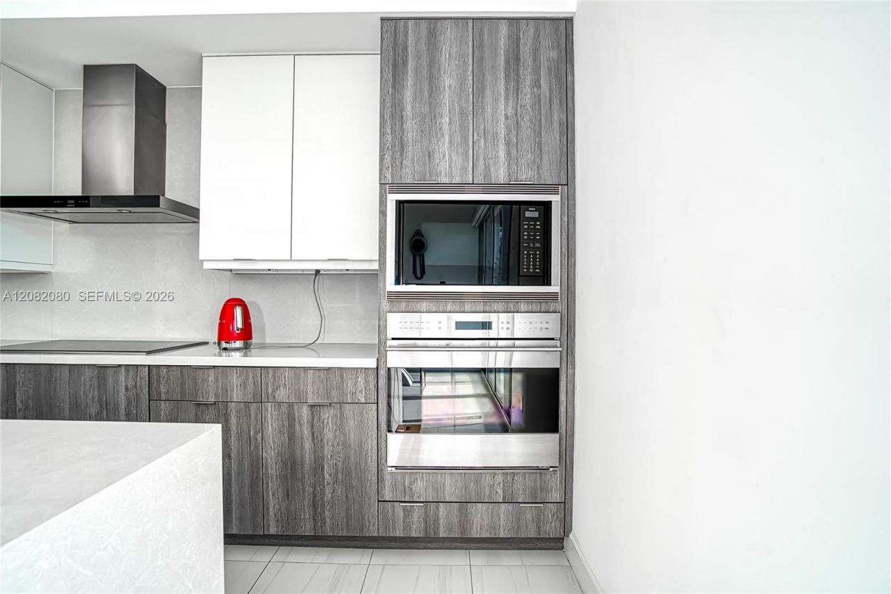 6100 N Ocean Dr, Unit 2N, Hollywood, FL 33019 Photo