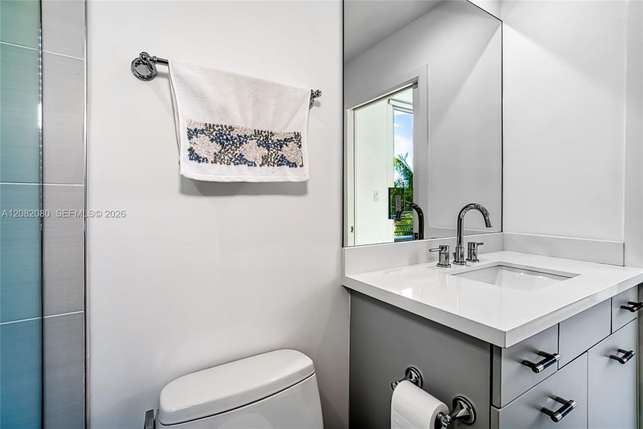 6100 N Ocean Dr, Unit 2N, Hollywood, FL 33019 Photo