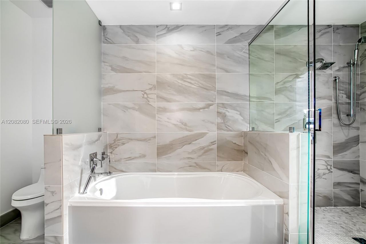 6100 N Ocean Dr, Unit 2N, Hollywood, FL 33019 Photo